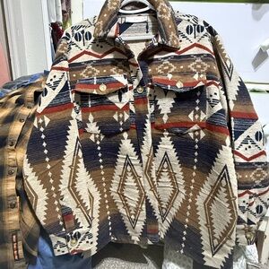 Women’s aztec print shacket